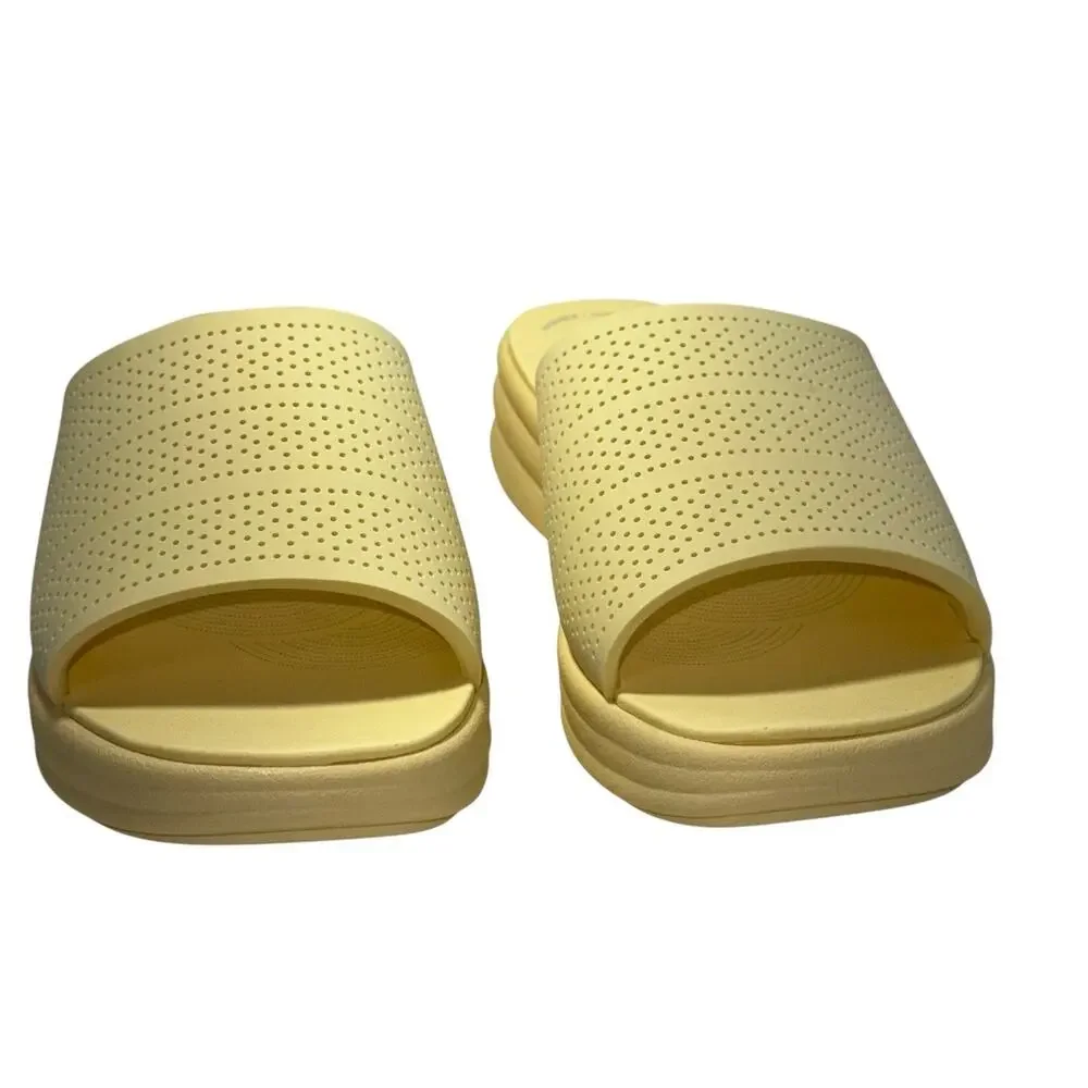 Clarks Drift Twist Light Yellow Platform Slide Sandals SZ/7W